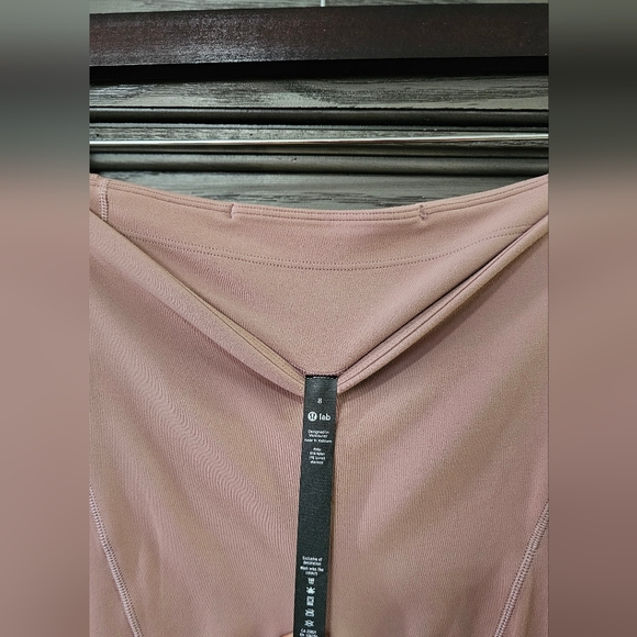 Lululemon LAB nulu leggings 😍 - Picture 14 of 15